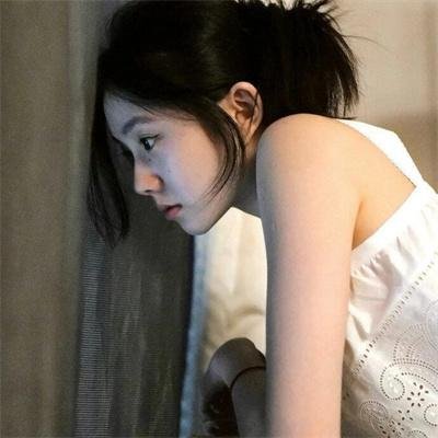 沉默不语的顾小姐
